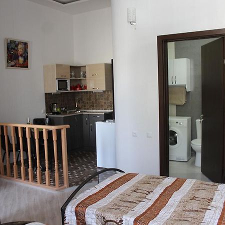 Guest House On Gia Abesadze Street Tbilisi Luaran gambar